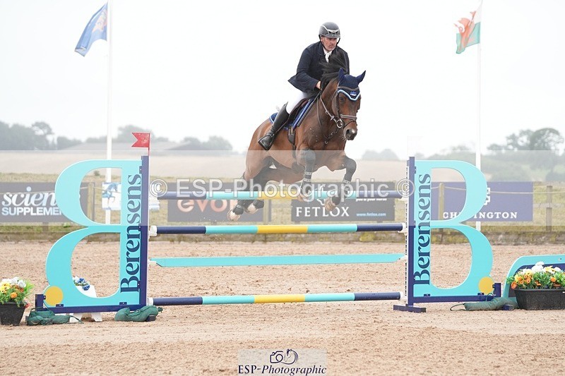 250718-110636-09904 - Cls 2, 3 Star Small Tour Break til End