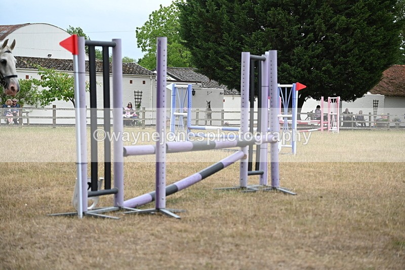 WJ6_0725 - Class 14 Intermediate Jumping 75cm