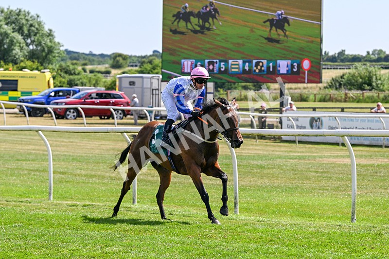 080726-Race 3-Warby-7099 - Race 3 15.00pm Racing TV Profits Returned To Racing Fillies' Restricted Novice Stakes