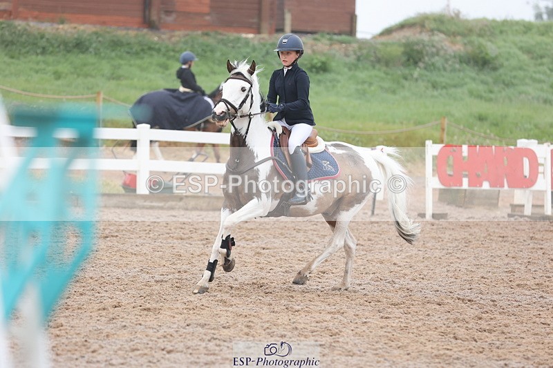 240630A-100314-11708 - Cls 30 British Novice and 80cm Open