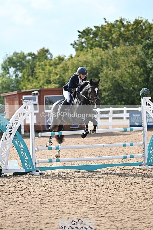 241004A-125614-02151 - Fri 09 95cm Amateur Quals