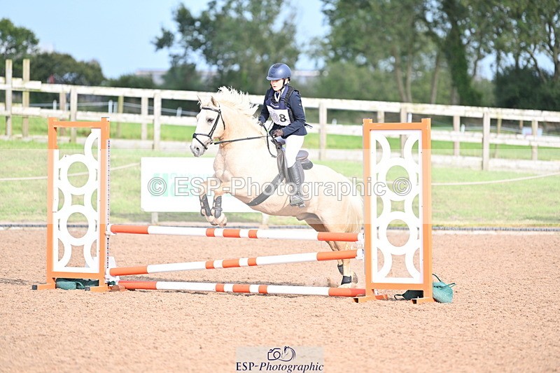 240827A-170527-00798 - Cls 3a 3b & 4 70cm