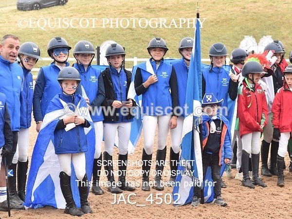 JAC_4502 - SAT TEAM PARADE
