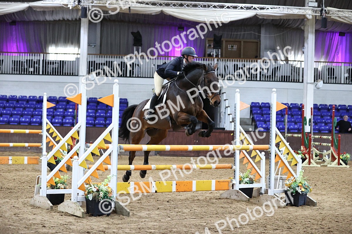 SBM_001820 - Class 4 - Senior Newcomers - 1.10m Open