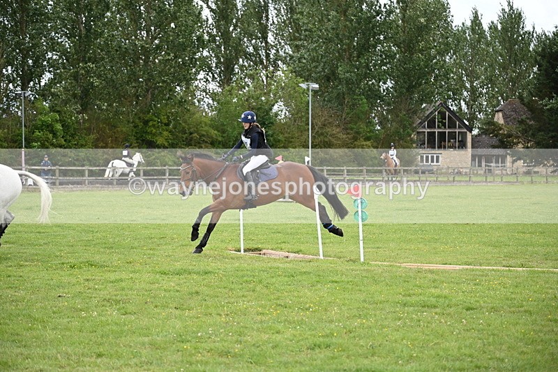 WJ6_3586 - Class 5 80cm Pairs