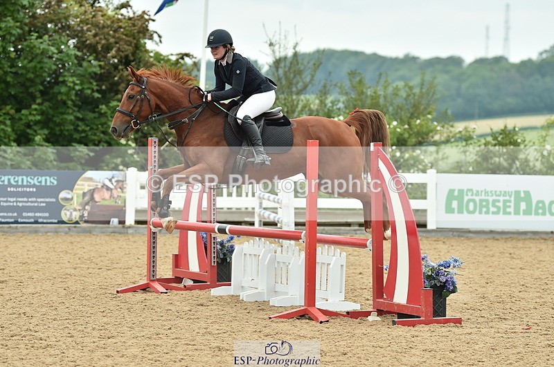 230611A-104442-04736 - Cls 32 85cm Amateur Qualifier