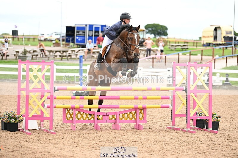 240802A-134255-04659 - Cls 25 1.05m Amateur Qualifier