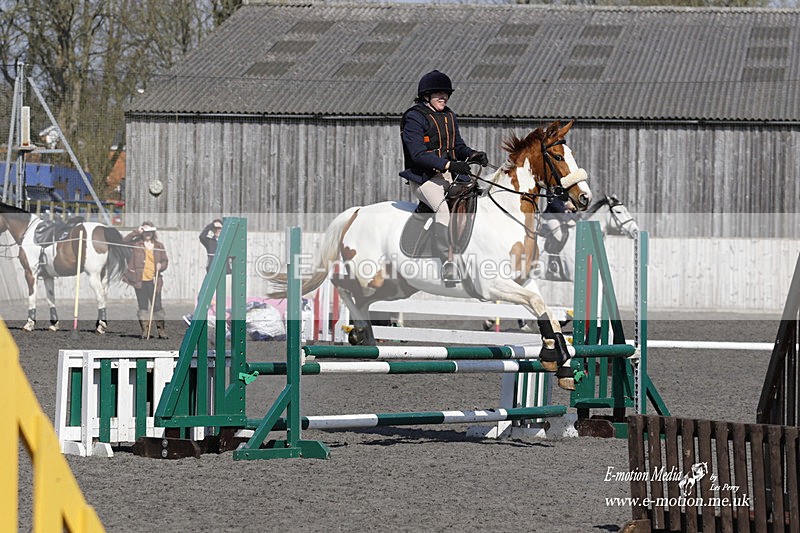 _EST1092 - Bourne Valley Riding Club Winter Showjumping 27/03/22