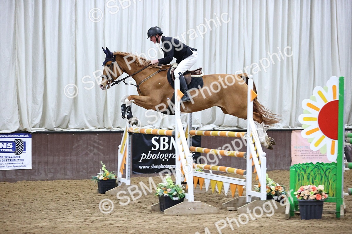 SBM_002172 - Class 5 - Senior Foxhunter - 1.20m Open