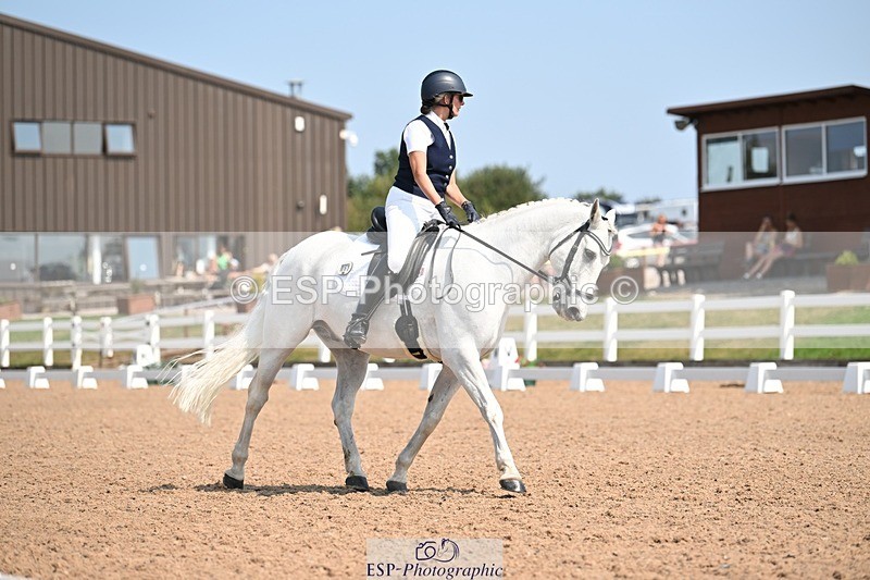 250816-124042-04526 - 061-Lyn.MillerRunnymead.Diamond