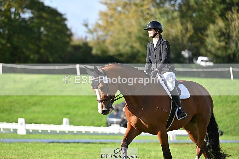 251024A-104559-08130 - F-458-Lucie.Bouchet