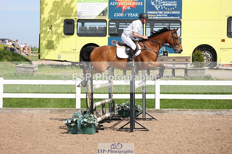 240510A-154415-08939 - Cls 18 1.10m National Am Quali and Open