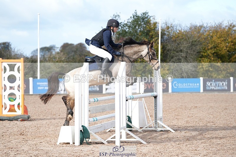251025-125451-00428 - Cls 9 Pony Winter Discovery and 90cm