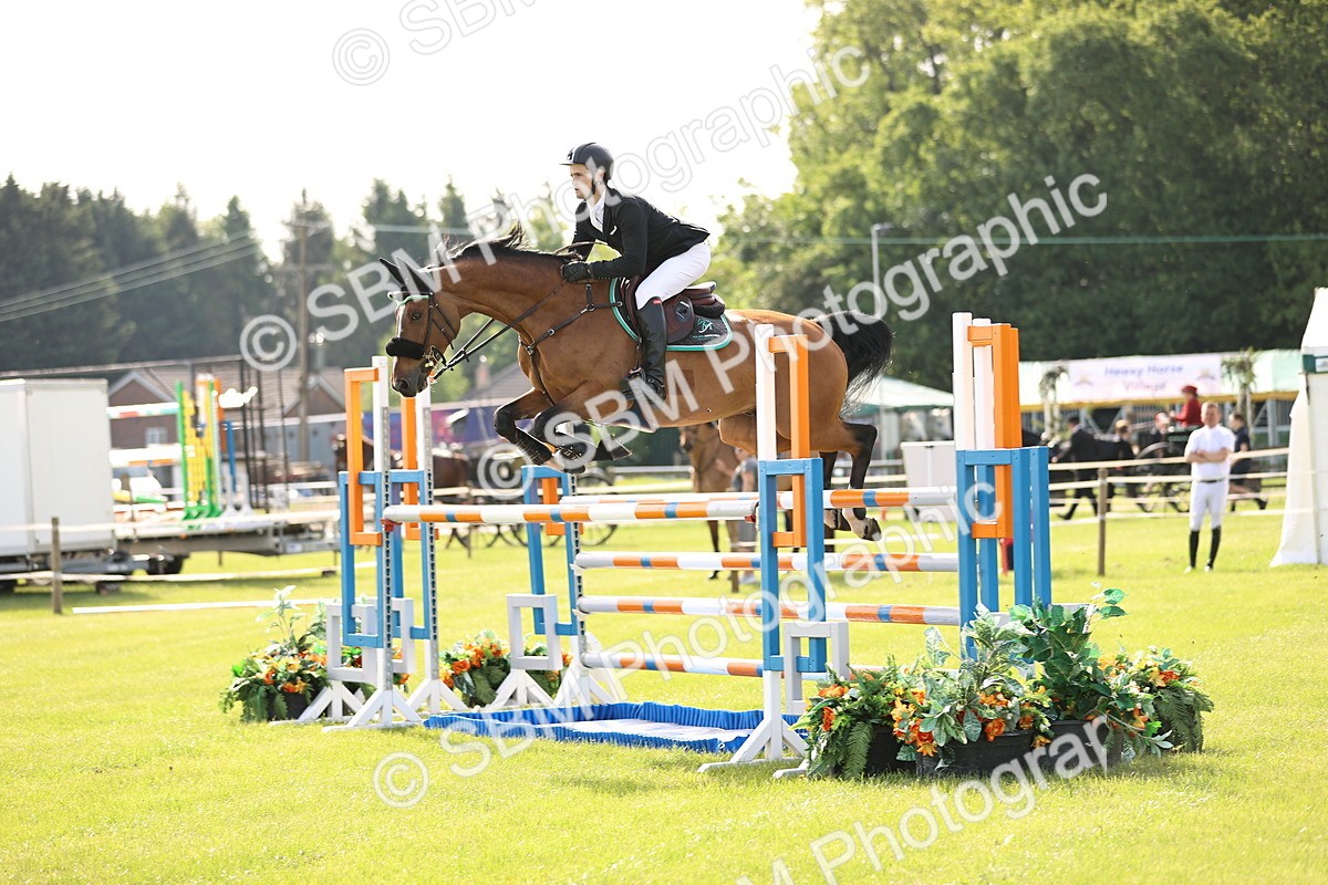 SBM_01347 - Class 200 - Martin Grant Homes Welcome Stakes 1.25m Open
