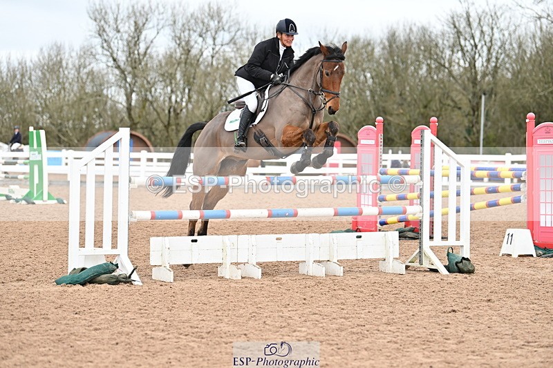 240224A-111823-03371 - Cls 11 Snr 1.05m and 1.10m Open