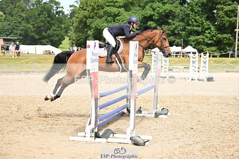 240704-110949-00832 - Cls 6 British Novice and 90cm Open