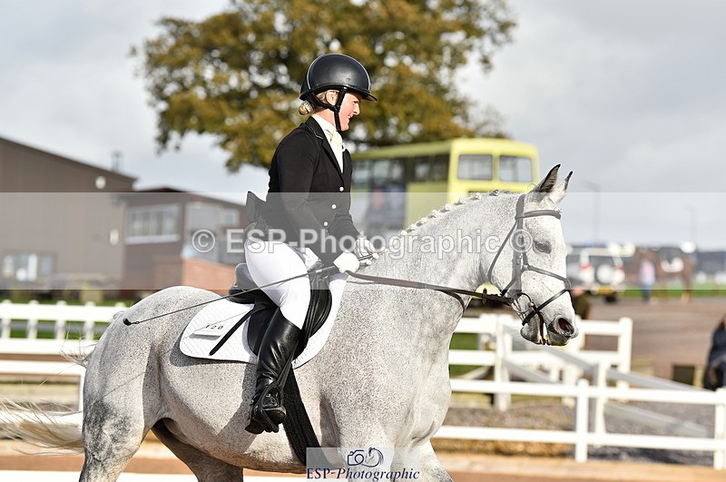 231104A-115734-01642 - Cls 5 Novice 37A