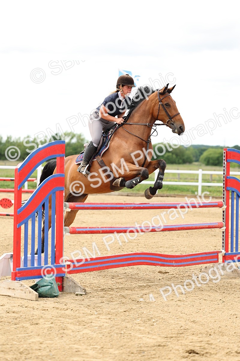 SBM_006223 - Class 19 - Senior Newcomers - 1.10m