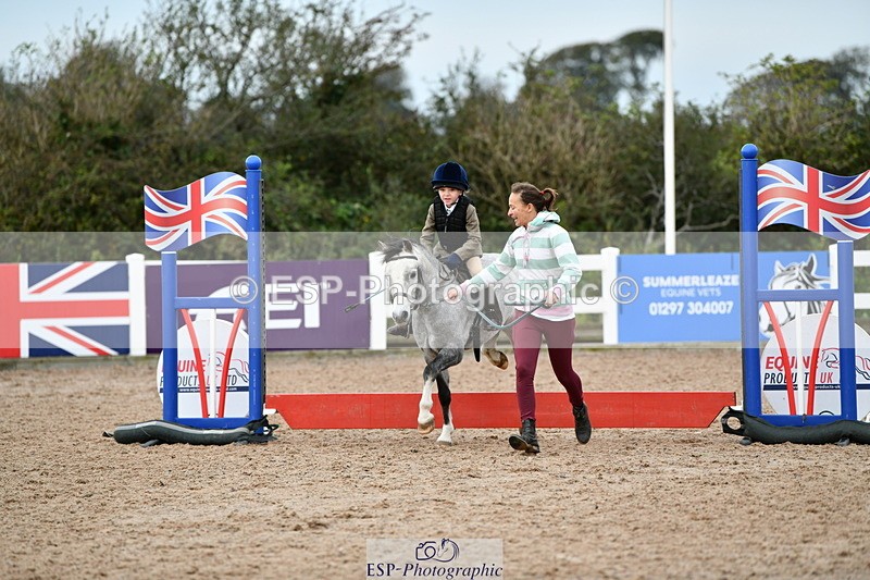 241013B-090543-00096 - Cls 1 Clear Round