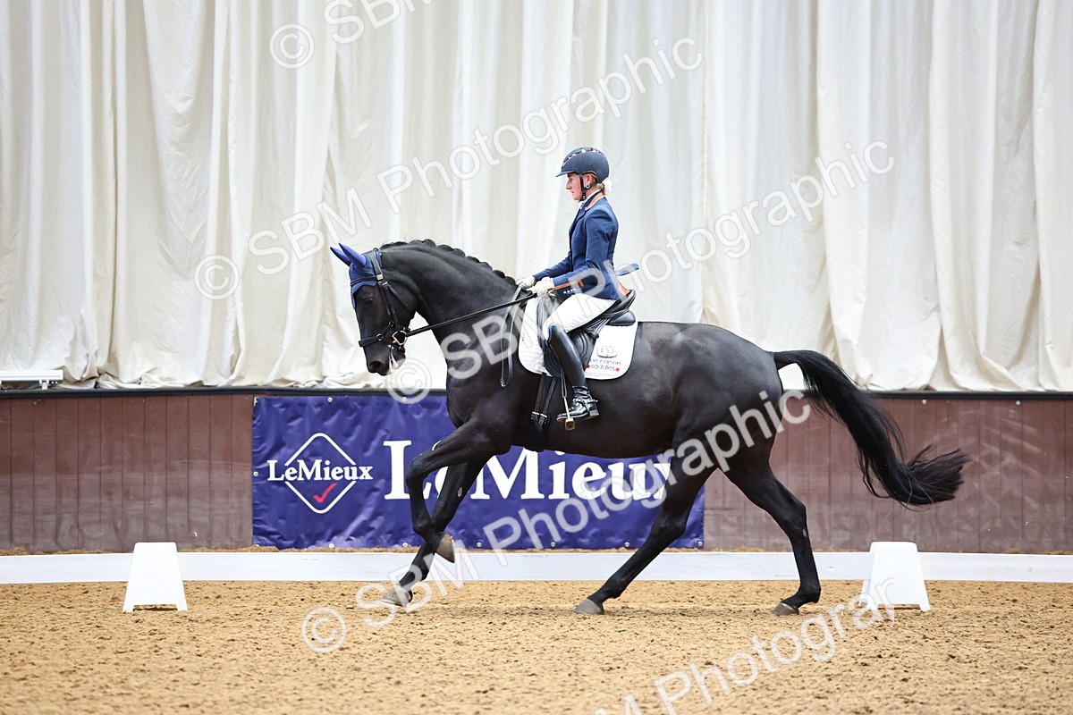 SBM_003997 - Class 14-15 - Novice 5 Novice 6