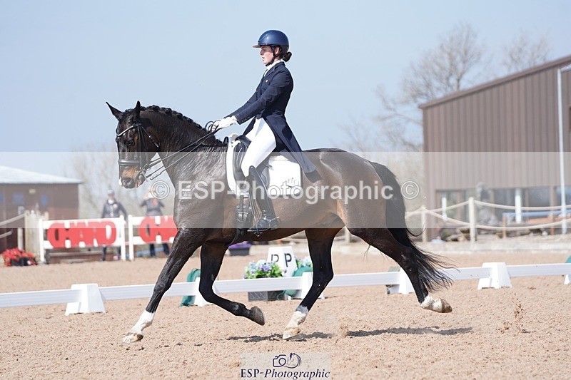 250404-125730-06026 - 015-Daisy.Hills-Midtgaards.Gijon