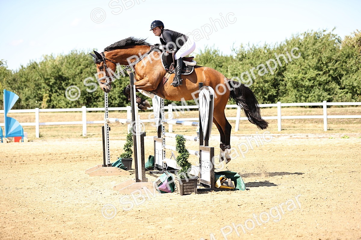 SBM_015149 - Class 16 - Senior foxhunter - 1.20m Open