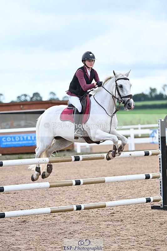 240908A-141052-04300 - Cls 20 A&B Pony Newc & 1.00m Opem