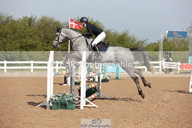 240510A-093230-05328 - Cls 14 Discovery and 1m Open