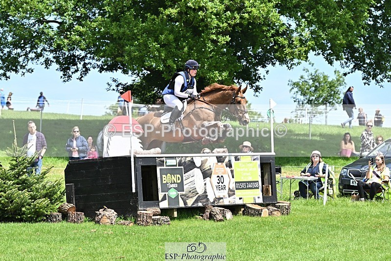 240525-135321-14633 - 159-WICKLOW_INTO_ORBIT-Lucy_Richards