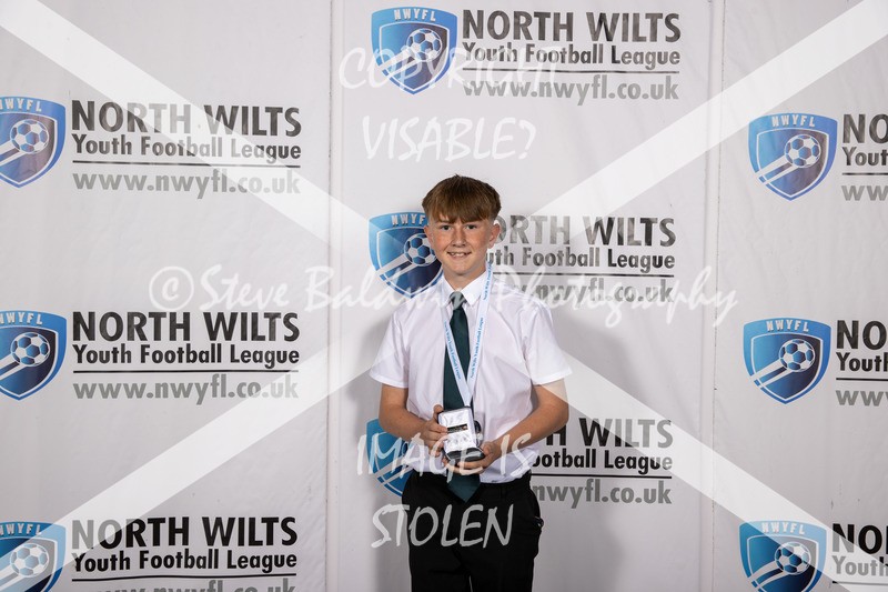 1DX30671 - Div 3 Calne Town Youth White