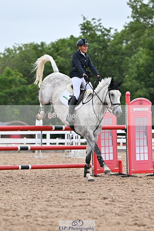 240703A-131317-00421 - Cls 05 Snr Fox & 1.20 Open