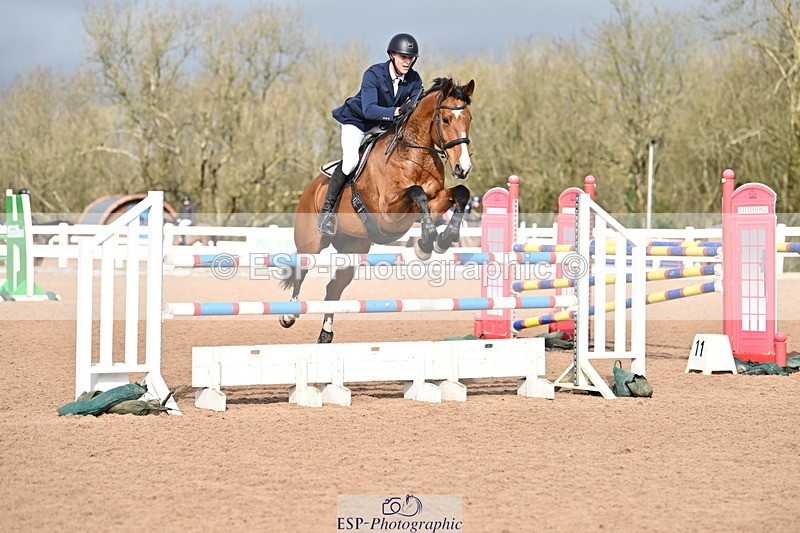 240224A-120250-03546 - Cls 11 Snr 1.05m and 1.10m Open