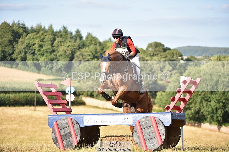 250802A-182700-09179 - J-442-Will.van.Ufford-BALLYRATH.SLIGO