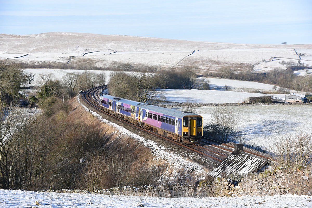 JL - 7.2.18 153360 & 158xxx 08:49 Leeds - Carlisle, Smardale - Smardale