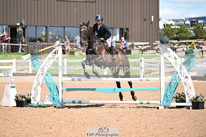 240728A-132856-08673 - Cls 34 95cm Amateur Qualifier