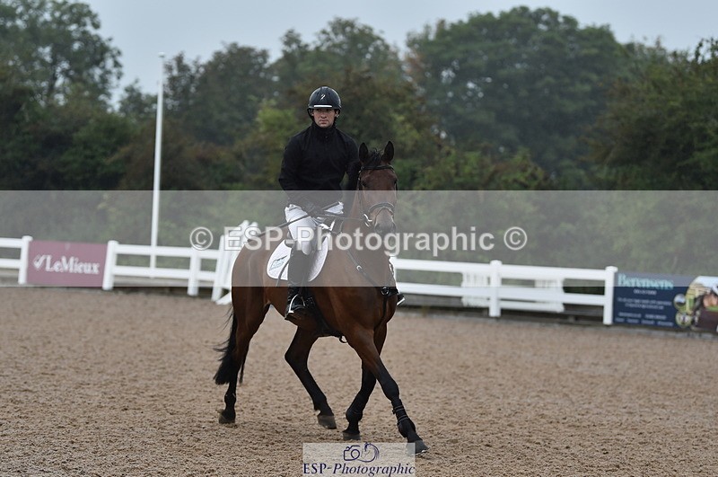 220829A-161534-00174 - 70cm Classes 3a 3b & 4