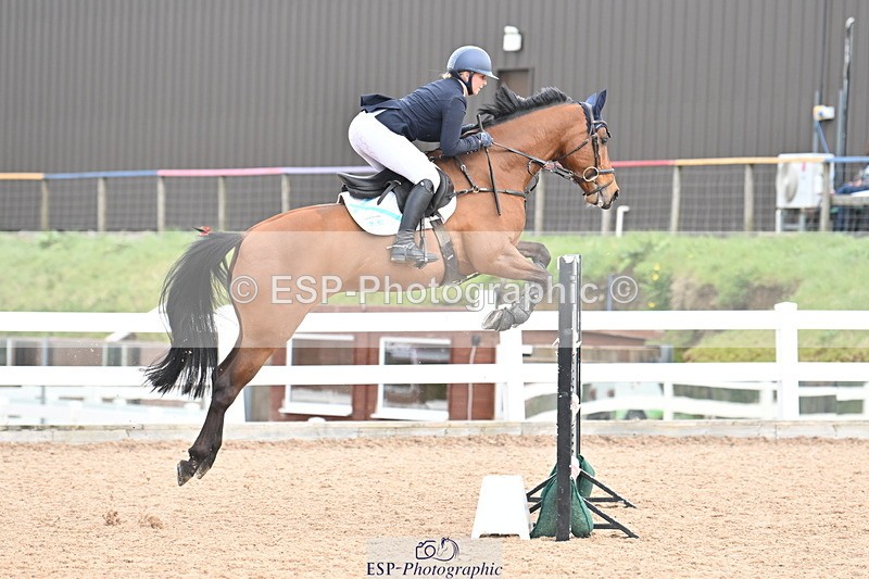 240407A-115756-05274 - Cls 27 Chard 1.05m & 1.10m Grand Prix