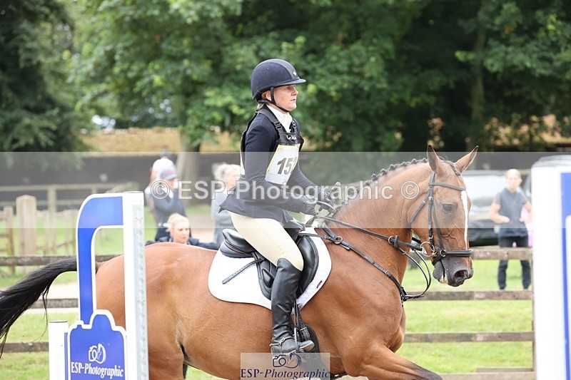 240803-122917-04958 - 152-Suzanne_Ross-FINDATIE_BRACKEN