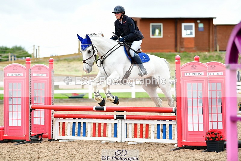 240524A-120903-03261 - Cls 20 85cm National Am Qualifier