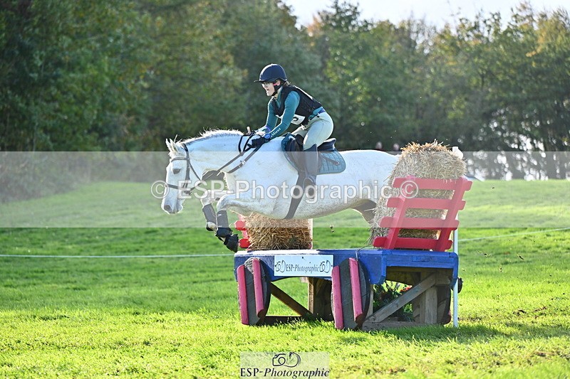 251025A-121655-19051 - F-415-Tara.Leddy