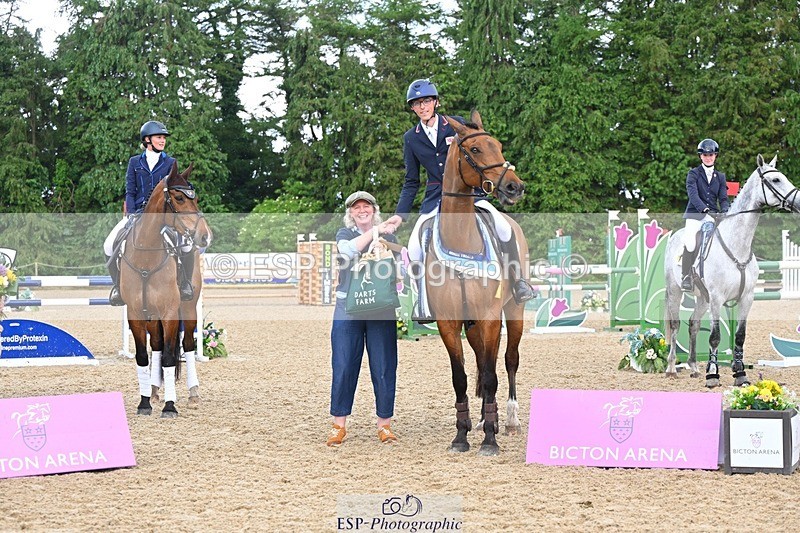 240526-123628-21461 - CCI-L YR 3 Star Presentations