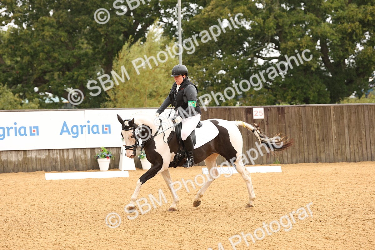 SBM_00712 - D1 - Small Tour Championship Intro 1