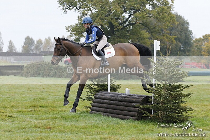 WWHT 181020 WWHT 181020 135 - WWEC Novice Restricted (0.80m) 18/10/20