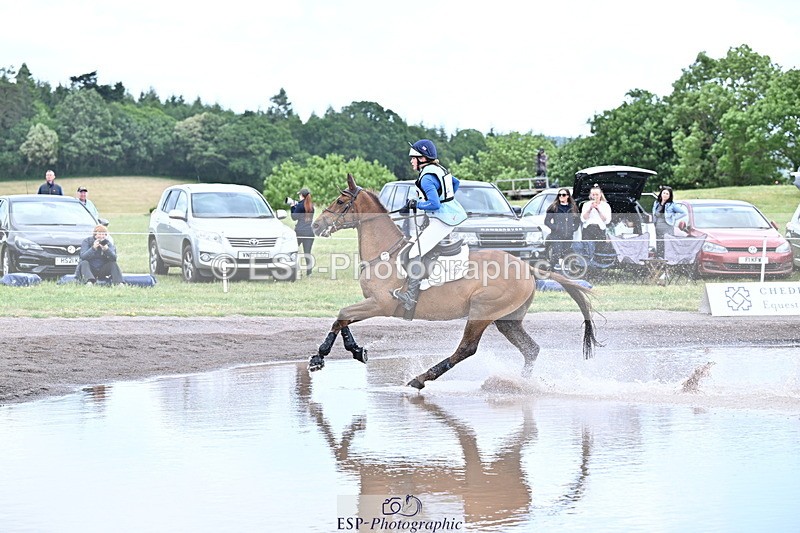 250525A-121252-15955 - D-402-Isabelle.Cook-CYMOON.F.Z