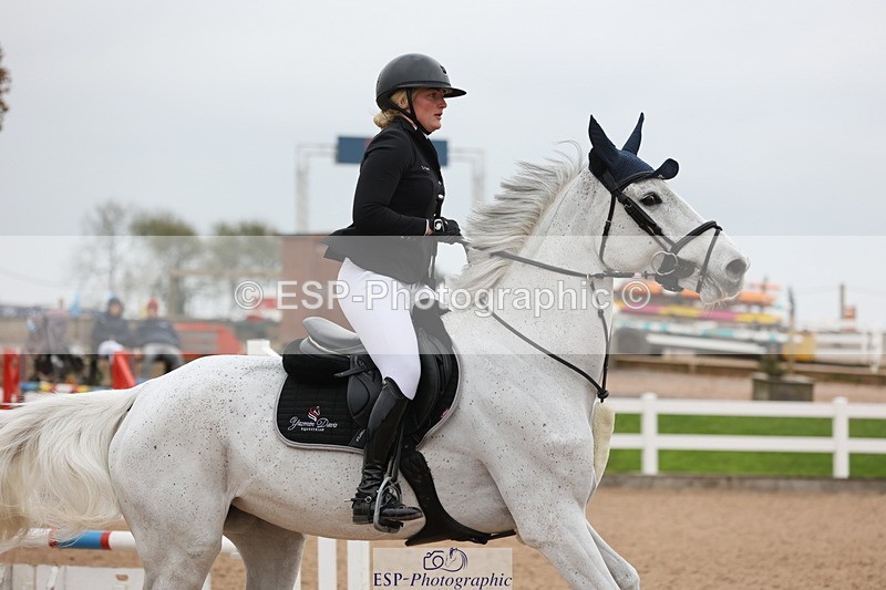 241101A-143938-02503 - FRI Cls 7 Grade B&C Champ Qualifier