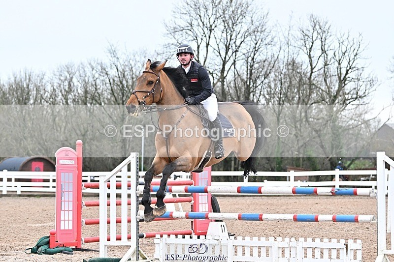 241127-132240-00669 - Cls 04A&B Snr Newc & 1.10m Open