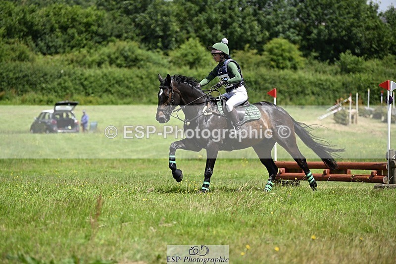 240630-121909-00838 - 905-Grace_Barker-Saddleshack_Sabi