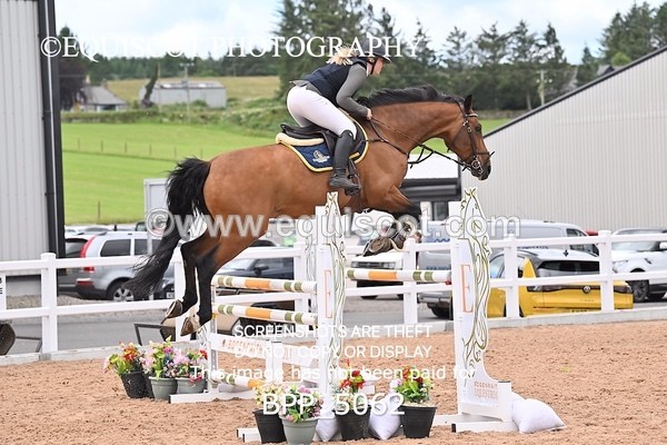BPP_5062 - CLASS 7 THURS Redpost Equestrian Senior Foxhunter/1.20m Open