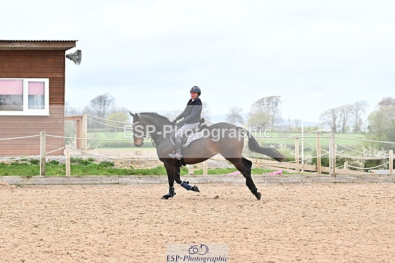 250414-120205-00773 - 1.10m Round 1