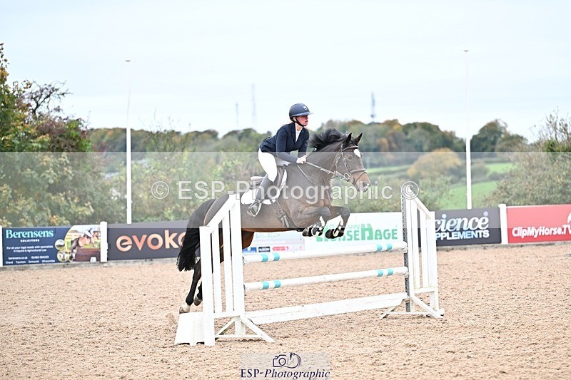 251015-123340-00400 - Cls 3 Snr 1.05m Open